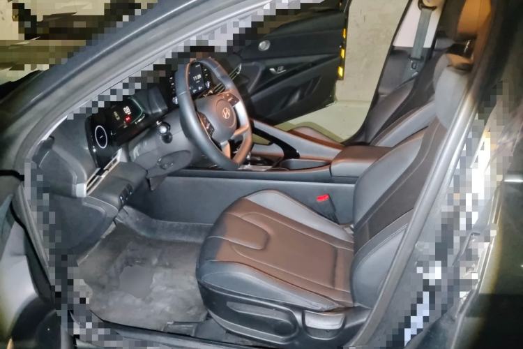 Used Hyundai Elantra 2023 1.5L CVT GLX Elite Edition
