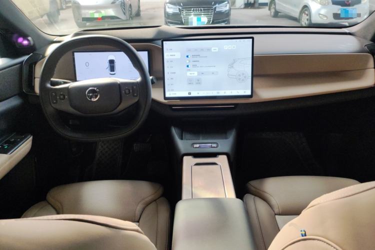 Used Volvo Volvo XC70 Plug-in Hybrid 2026 Model Four-Wheel Drive Long-Range Ultra