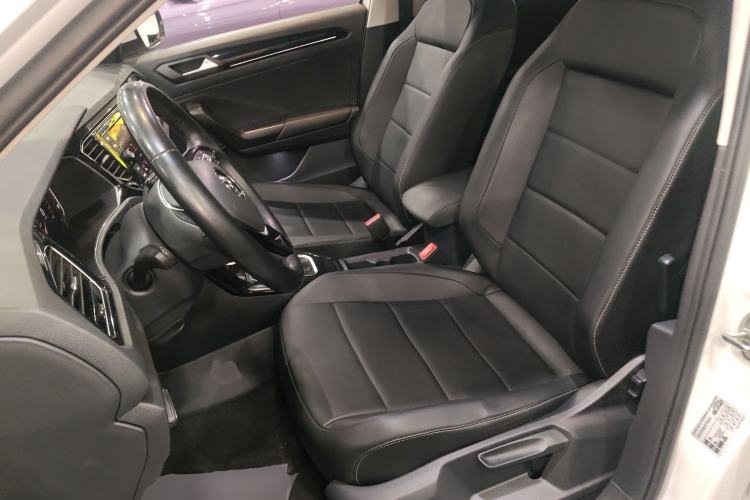 Used Volkswagen T-ROC 2020 280TSI DSG Two-Wheel Drive Comfort Version Left Front Seat