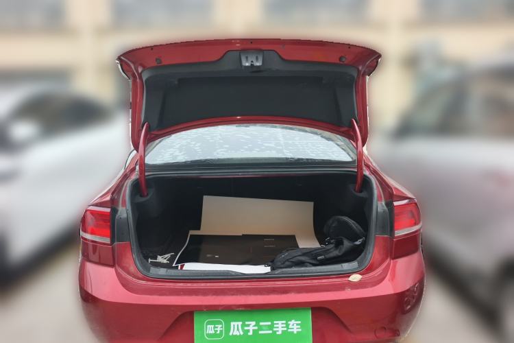 Used Volkswagen Lamando 2018 280TSI DSG Comfort Edition Trunk