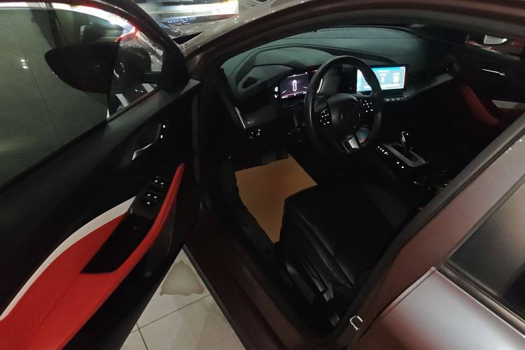 Used MG 5 2021 300TGI DCT Elegant Luxury Edition
