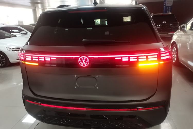 Used Volkswagen Teramont 2025 Tiguan Pro 450TSI Four-Wheel Drive Summit Edition Rear