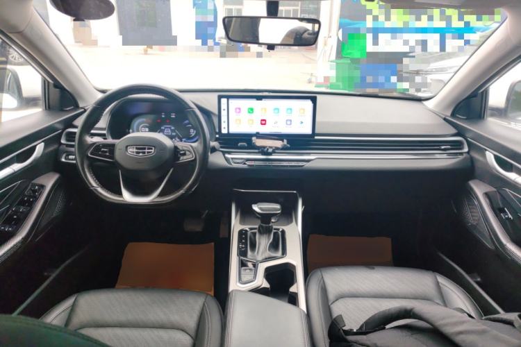 Used Geely Auto Emgrand 2023 4th Generation Champion Edition 1.5L CVT Luxury Model Center Console