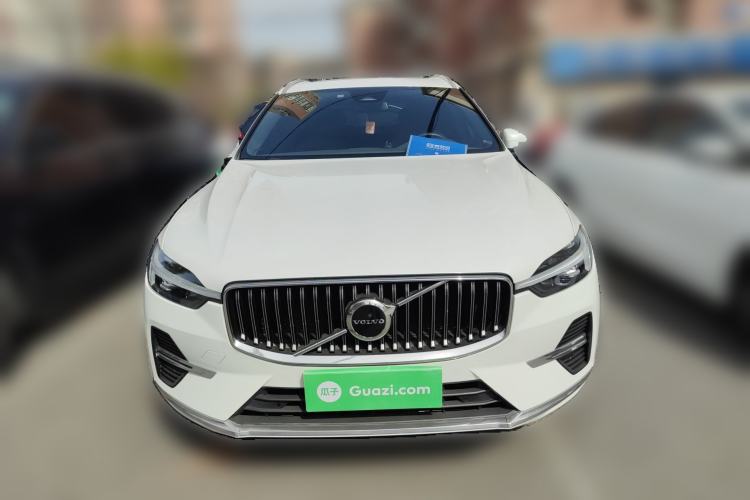 Used Volvo XC60 2024 B5 4x4 Smart Luxury Edition
