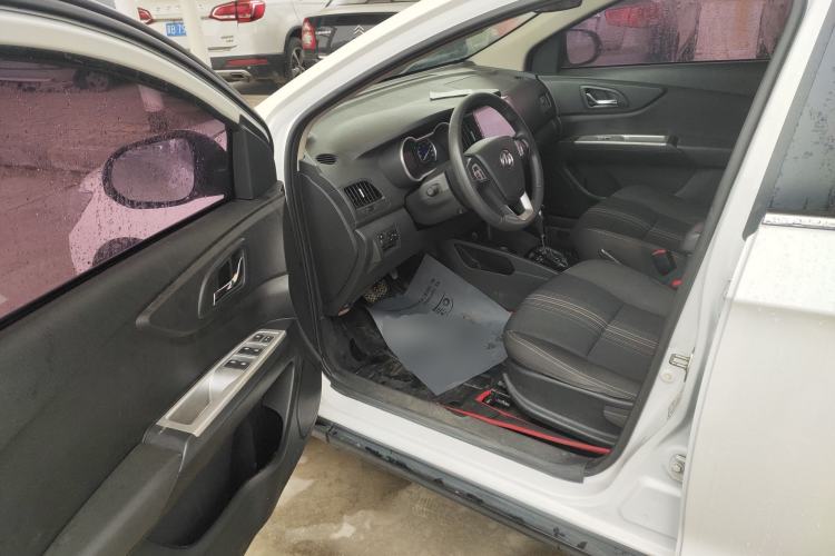 Used Dongfeng Aeolus AX3 2016 1.5L Automatic Shangkue Model Driver Seat