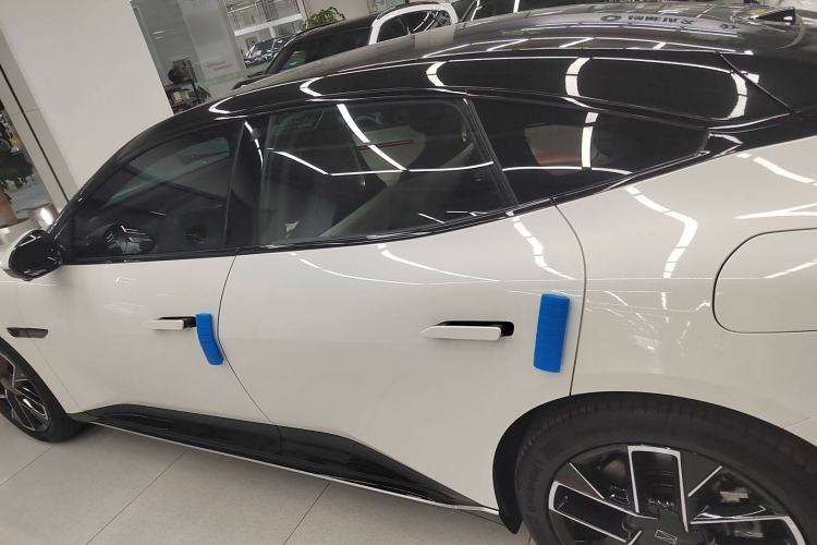 Used Avatr 06 2025 Max All-Electric Version