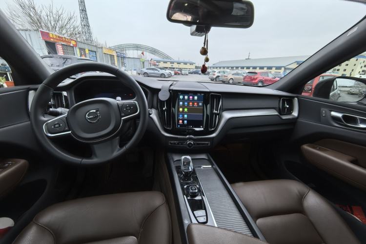 Used Volvo XC60 2024 B5 4x4 Smart Luxury Edition