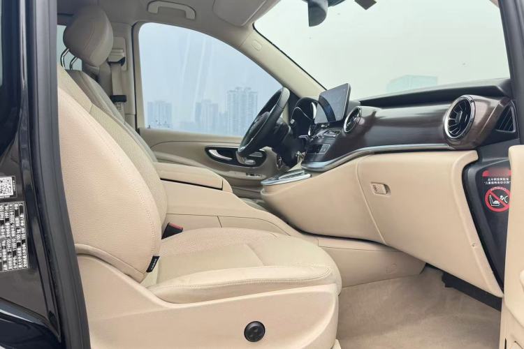 Used Mercedes-Benz V-Class 2020 V 260 Avantgarde Edition