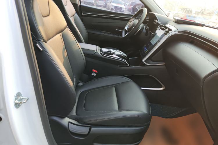 Used Hyundai Tucson 2023 Tucson L 1.5T Automatic Two-Wheel Drive DLX Luxury Edition
