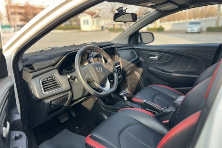 Used Luxgen U5 SUV 2017 1.6L CVT Knight Edition
