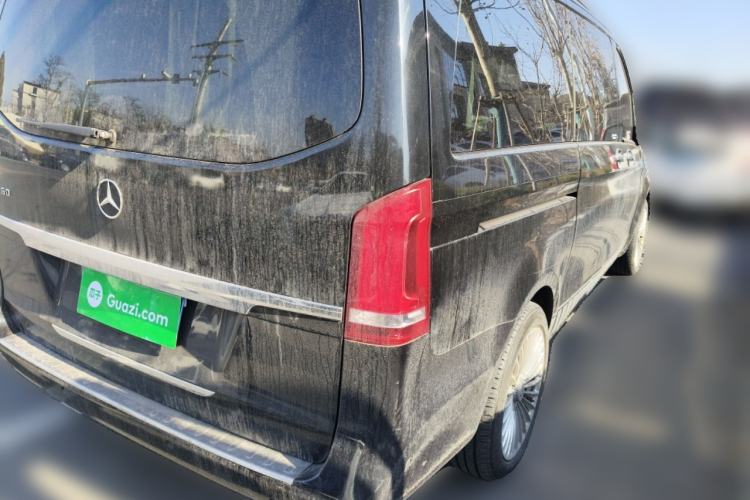 Used Mercedes-Benz V-Class 2016 V 260 Avantgarde Edition