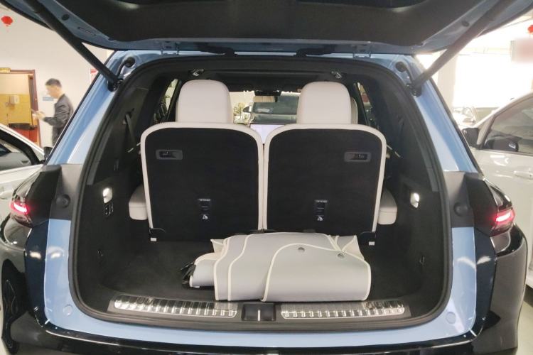 Used Li Auto L8 2024 Max