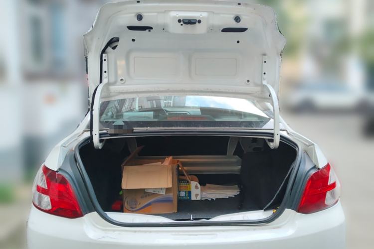 Used Peugeot 301 2014 1.6L Automatic Comfort Edition Trunk