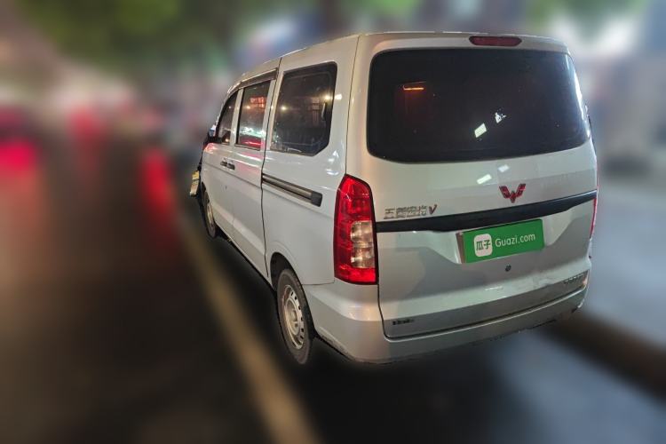 Used Wuling Hongguang V 2022 1.5L Jingqu Edition Electric-Assist LAR
