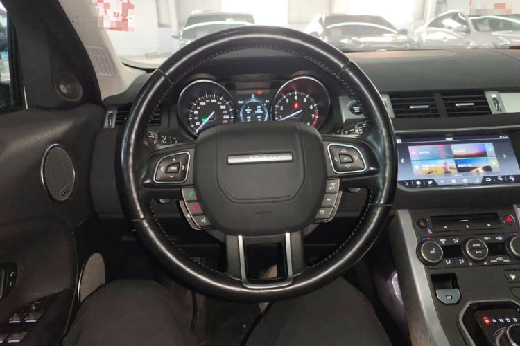 Used Land Rover Range Rover Evoque 2018 240 PS SE Smart Brilliance Edition
