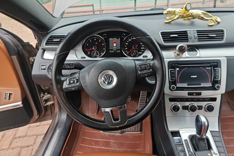 Used Volkswagen FAW-Volkswagen CC 2013 2.0 TSI Ultimate Model Steering Wheel