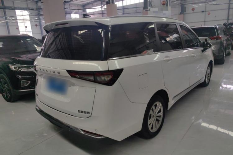 Used Wuling Jiachen 2022 1.5L Manual Comfort Edition
