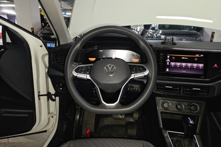 Used Volkswagen Lavida 2023 New Sharp 1.5L Automatic Excellent New Edition
