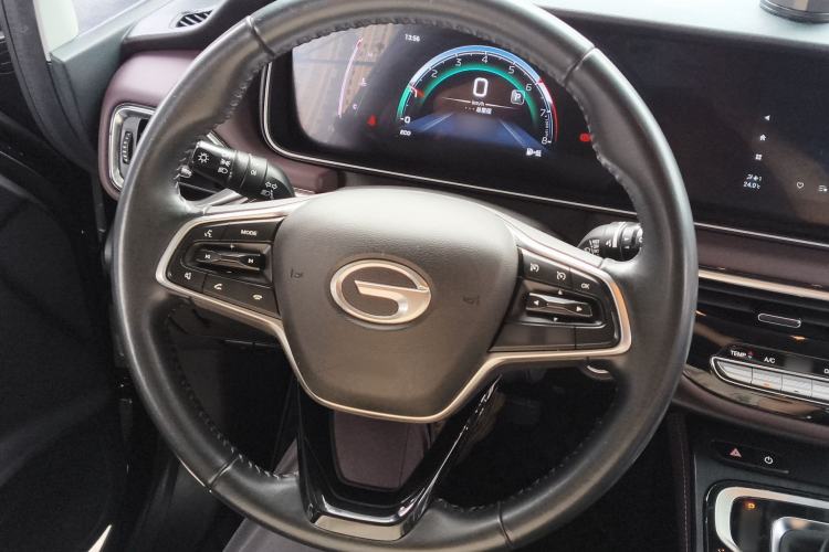 Used GAC Trumpchi M6 2021 PRO 270T DCT Luxury Edition Steering Wheel