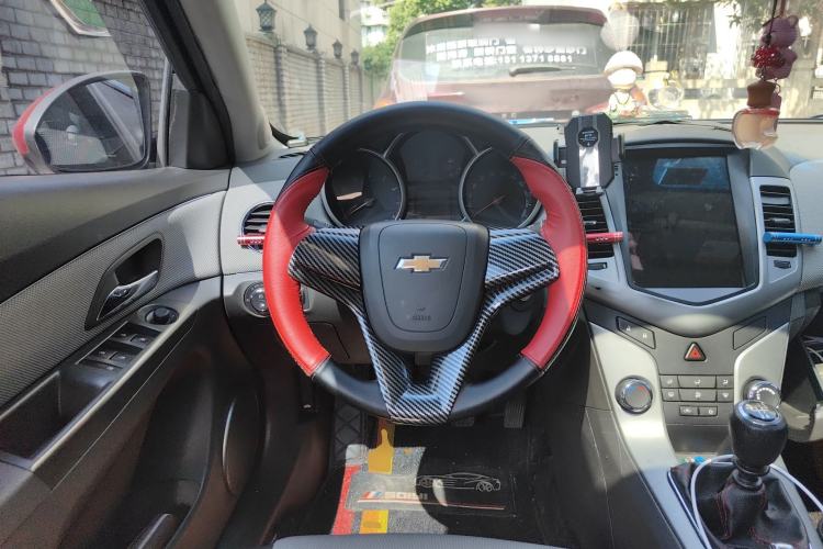 Used Chevrolet Cruze 2013 1.6L SE MT
