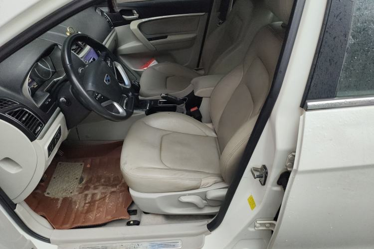 Used Geely Auto Emgrand 2014 Sedan 1.5L Manual Elite Model