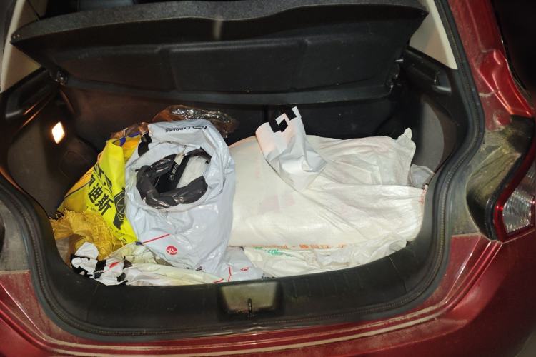 Used Nissan Tiida 2011 1.6L CVT Smart Version Trunk