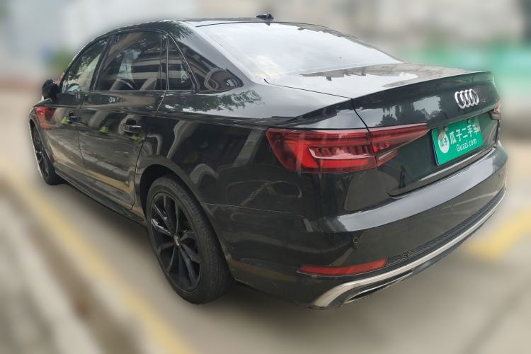 Used Audi A4L 2019 40 TFSI Fashion Edition China VI Emission Standard