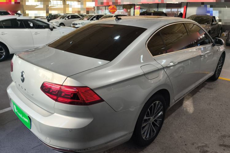 Used Volkswagen Magotan 2020 330TSI DSG Luxury Edition