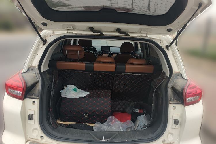 Used BAIC Senova X35 2016 1.5L Manual Luxury Edition Trunk