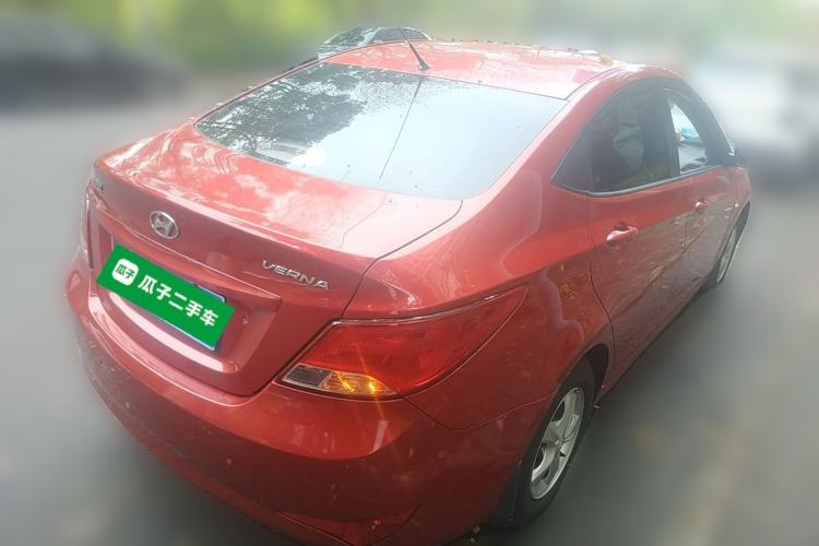 Used Hyundai Verna (older generation) 2014 1.4L Automatic Smart GLS Rear Right 45 Deg