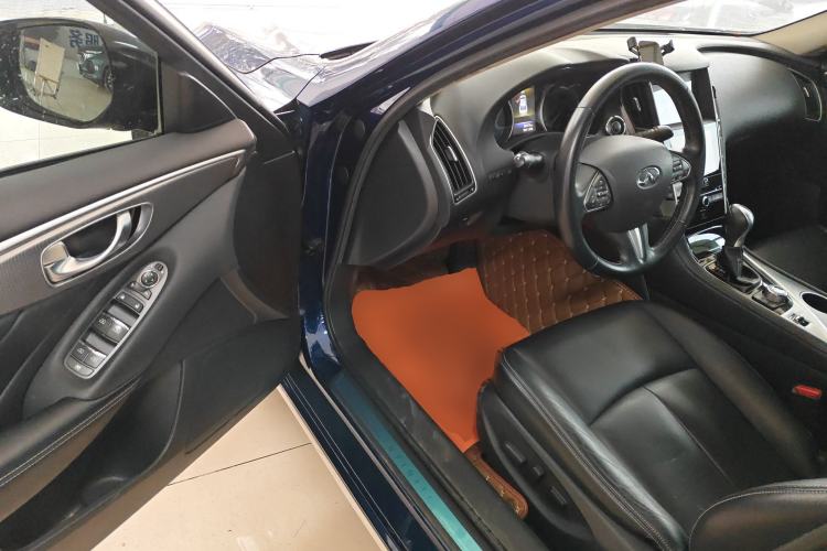 Used Infiniti Q50L 2016 2.0T Enjoyment Edition
