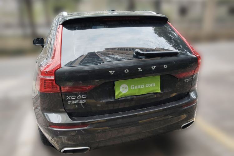 Used Volvo XC60 2019 T5 4x4 Smart Edition China VI Standard