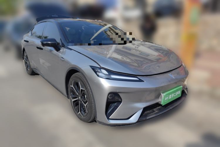 Used Deepal L07 2024 230Max Range-Extended Version Front Right 45 Deg