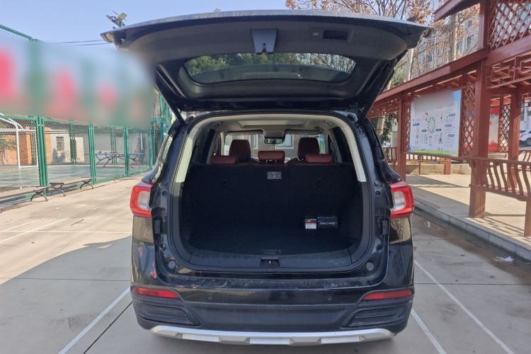 Used FORTHING T5 2018 300T DCT Smart Version