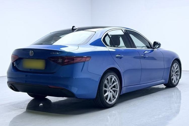 Used Alfa Romeo Giulia 2017 2.0T 200HP Luxury Edition