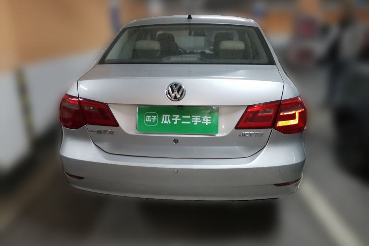 Used Volkswagen Jetta 2013 1.6L Manual Luxury Model