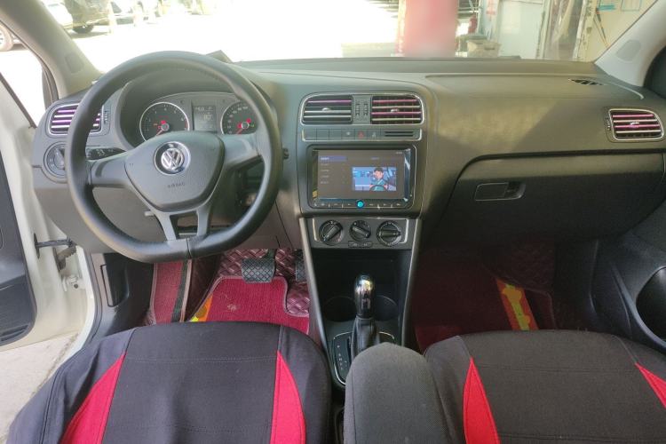 Used Volkswagen Polo 2014 1.4L Automatic Comfort Edition