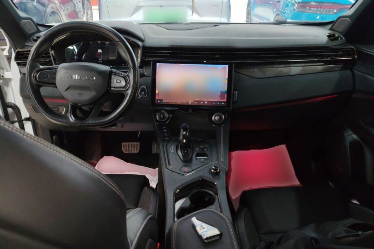 Used Lynk & Co 01 EM-P 2023 1.5TD EM-P PM Interior 2