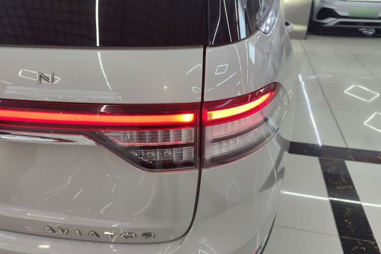 Used Lincoln Aviator 2020 3.0T V6 Four-Wheel Drive Premium Edition
