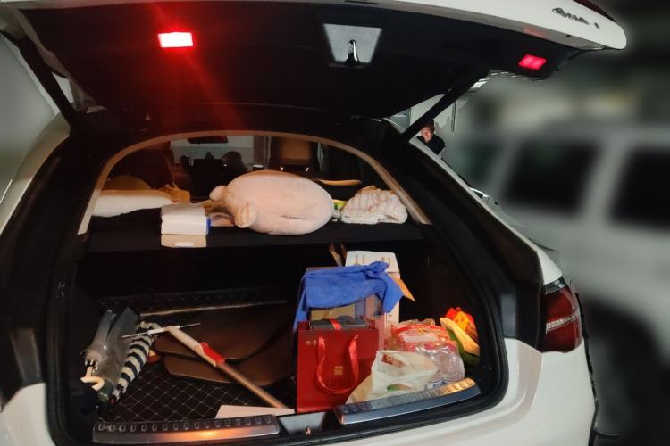 Used Mercedes-Benz GLE Coupe 2017 GLE 320 4MATIC Coupe SUV Trunk