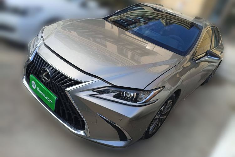 Used Lexus ES 2023 200 Excellence Edition