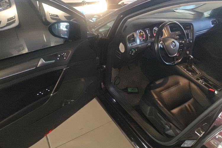 Used Volkswagen Golf 2015 1.4TSI Automatic Comfort Model