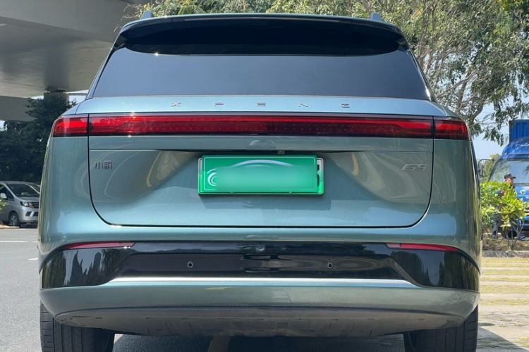 Used XPeng G9 2025 725 with Ultra-Long Range Max
