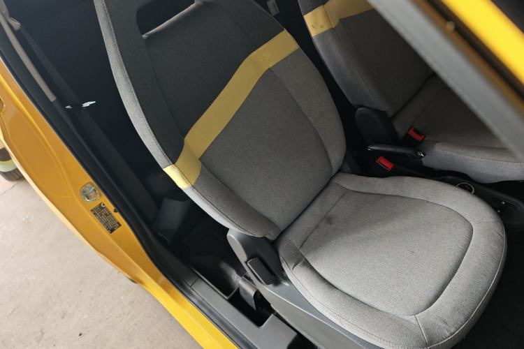 Used Wuling Hongguang MINIEV 2022 Macaron Premium Model – Lithium Iron Phosphate
