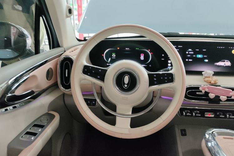 Used ORA Ballet Cat 2022 401 km Nutcracker Edition