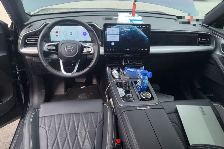 Used GAC Trumpchi GS8 2025 Linghang Series 2.0 TGDI Two-Wheel-Drive Luxury Edition 5 Seats