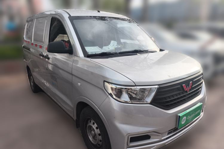 Used Wuling Hongguang V 2021 1.5L Jingqu Edition Enclosed-Window Vehicle LAR Front Right 45 Deg