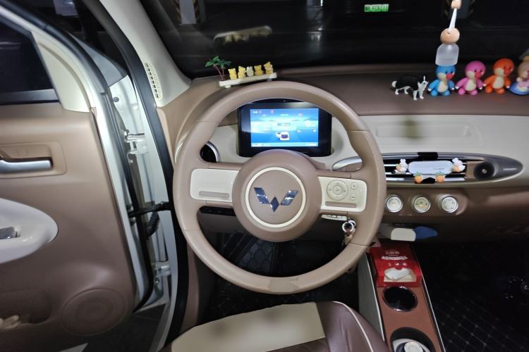 Used Wuling Hongguang MINIEV 2025 Four-Door Version Advanced Edition Steering Wheel