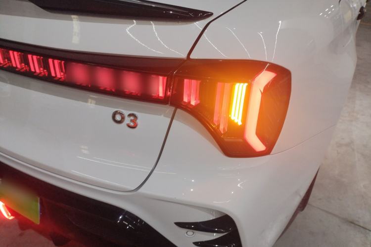 Used Lynk & Co 03 2023 2.0TD DCT JingPro Exterior 3