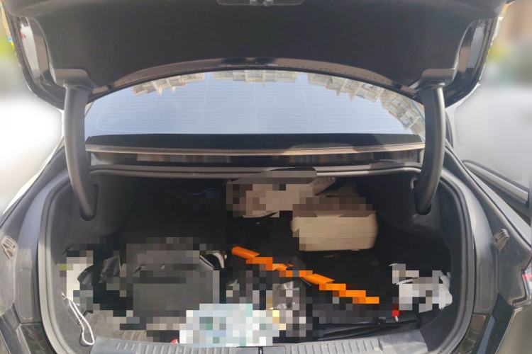 Used Lincoln Z 2025 2.0T Prestige Edition Trunk